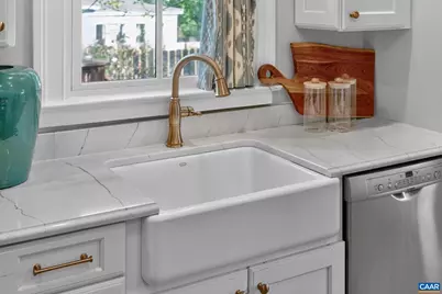 623 Hinton Ave, Charlottesville, VA 22902 - Photo 14