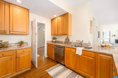 213 Fox Horn Ln, Charlottesville, VA 22902 - Photo 8