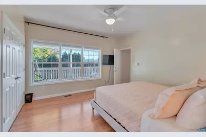 1006 Long St, Charlottesville, VA 22901 - Photo 4