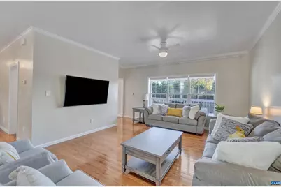 1006 Long St, Charlottesville, VA 22901 - Photo 10