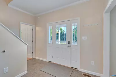 1006 Long St, Charlottesville, VA 22901 - Photo 2