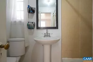 2401 Fontaine Ave, Charlottesville, VA 22903 - Photo 24