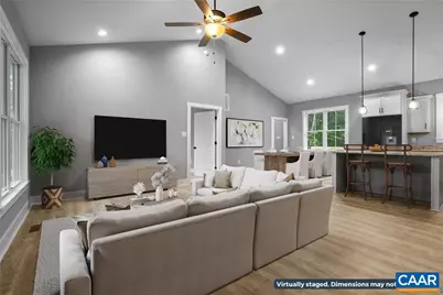 560 E Main St, Scottsville, VA 24590 - Photo 6
