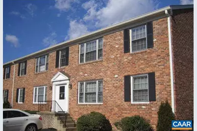2422 Barracks Pl #4, Charlottesville, VA 22901 - Photo 4