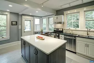 2425 Jefferson Park Ave, Charlottesville, VA 22903 - Photo 18