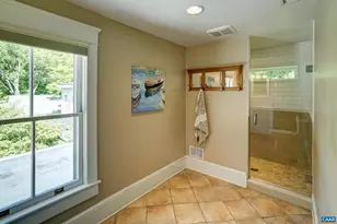 2425 Jefferson Park Ave, Charlottesville, VA 22903 - Photo 34