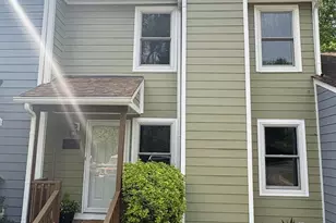 919 Stonehenge Rd, Charlottesville, VA 22901 - Photo 2