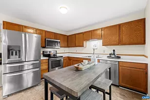 919 Stonehenge Rd, Charlottesville, VA 22901 - Photo 6