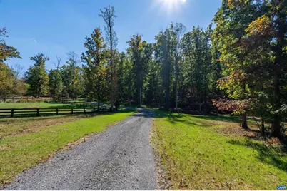 7337-B Dick Woods Rd, Afton, VA 22920 - Photo 10