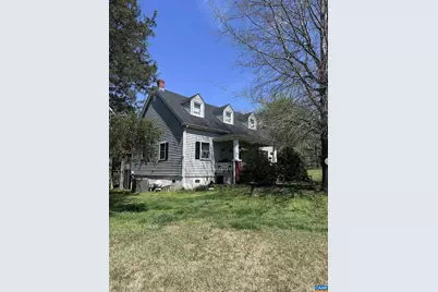 12881 W James Anderson Hwy, Buckingham, VA 23921 - Photo 2