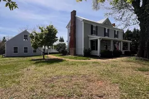 260 N Main St, Amherst, VA 24521 - Photo 2