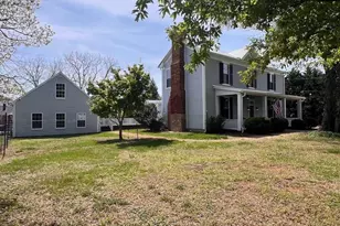 260 N Main St, Amherst, VA 24521 - Photo 4