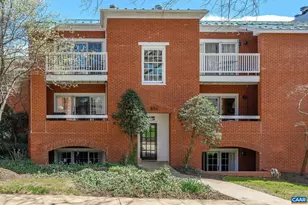 804 E Jefferson St, Charlottesville, VA 22902 - Photo 2