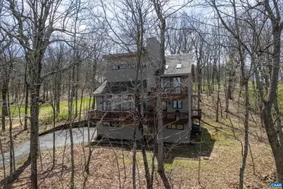 44 East Catoctin Dr, Wintergreen Resort, VA 22967 - Photo 2