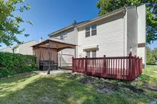 2117 Commonwealth Dr, Charlottesville, VA 22901 - Photo 2