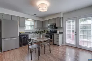 2117 Commonwealth Dr, Charlottesville, VA 22901 - Photo 8
