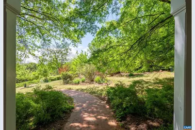 165 Walnut Ln, Charlottesville, VA 22911 - Photo 6