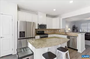 2054 BethPage Ct, Charlottesville, VA 22901 - Photo 14