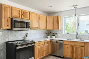 2720 Jefferson Park Ave, Charlottesville, VA 22903 - Photo 12