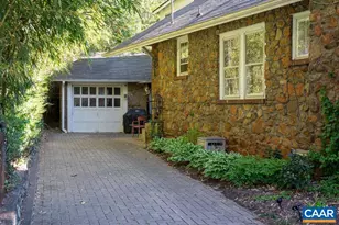 2642 Jefferson Park Cir, Charlottesville, VA 22903 - Photo 20