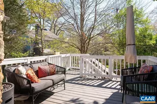 2642 Jefferson Park Cir, Charlottesville, VA 22903 - Photo 18