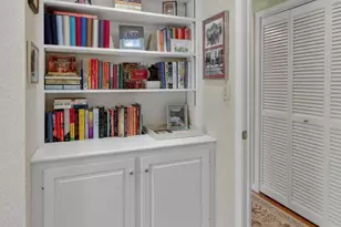 2519 Commonwealth Dr, Charlottesville, VA 22901 - Photo 18