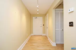 1001 E Market St, Charlottesville, VA 22902 - Photo 6