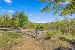 2947 Merrie Meadows Ln, Keswick, VA 22947 - Photo 70