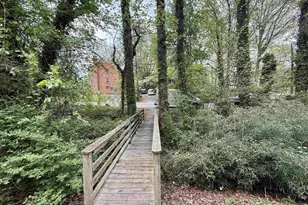 1725 Solomon Rd, Charlottesville, VA 22911 - Photo 2