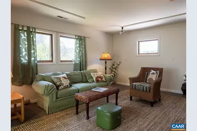 4177 Rolling Rd, Scottsville, VA 24590 - Photo 12