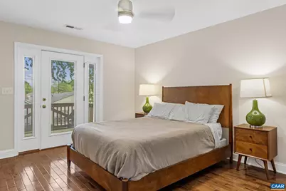 302 NW 11th St, Charlottesville, VA 22903 - Photo 36