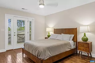 302 NW 11th St, Charlottesville, VA 22903 - Photo 36