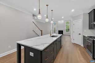 1390 Marcella St, Charlottesville, VA 22911 - Photo 10