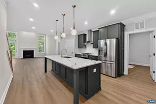 1390 Marcella St, Charlottesville, VA 22911 - Photo 8