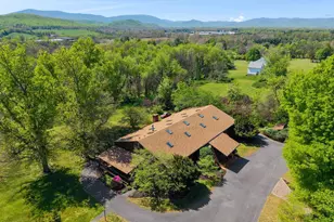 18 Providence Ln, Waynesboro, VA 22980 - Photo 2
