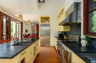 1112 Park St, Charlottesville, VA 22901 - Photo 8