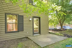 718 Exton Ct, Charlottesville, VA 22901 - Photo 2