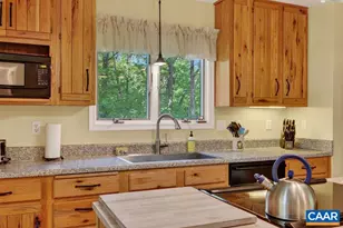 93 Honey Locust Ln, Nellysford, VA 22958 - Photo 18