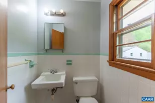 278 Ridge St, Lovingston, VA 22949 - Photo 26