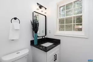 2208 Banbury St, Charlottesville, VA 22901 - Photo 36