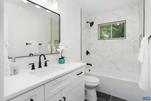 2208 Banbury St, Charlottesville, VA 22901 - Photo 32
