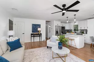 2208 Banbury St, Charlottesville, VA 22901 - Photo 4