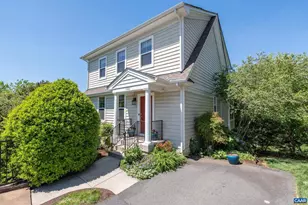 1021 Ridge St, Charlottesville, VA 22902 - Photo 2