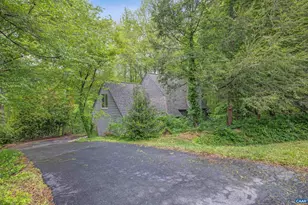 1621 Shady Grove Ct, Charlottesville, VA 22902 - Photo 2