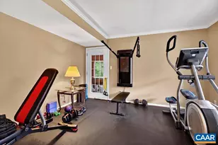 1300 W Leigh Dr, Charlottesville, VA 22901 - Photo 10