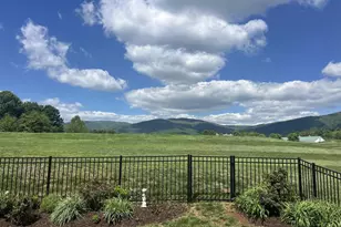 616 Baywick Cir, Crozet, VA 22932 - Photo 2