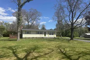 147 Rankin Ln, Stuarts Draft, VA 24477 - Photo 2