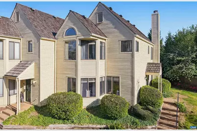 1241 Chatham Rdg, Charlottesville, VA 22901 - Photo 2
