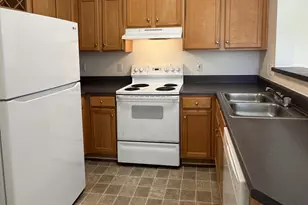 300 Riverbend Dr, Charlottesville, VA 22911 - Photo 6
