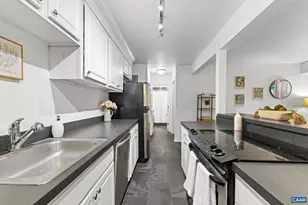 1800 Jefferson Park Ave, Charlottesville, VA 22903 - Photo 10